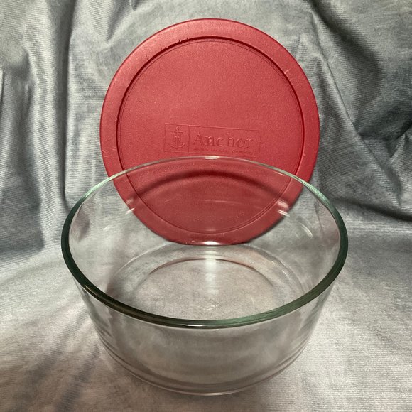 🏡 5/$25 - Glass Storage Container - Picture 1 of 2